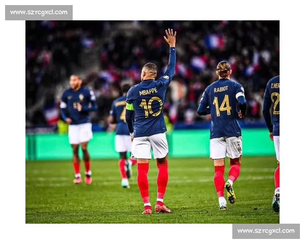 姆巴佩:与梅西并肩,是天赐的幸运 姆巴佩:与梅西并肩,是天赐的幸运