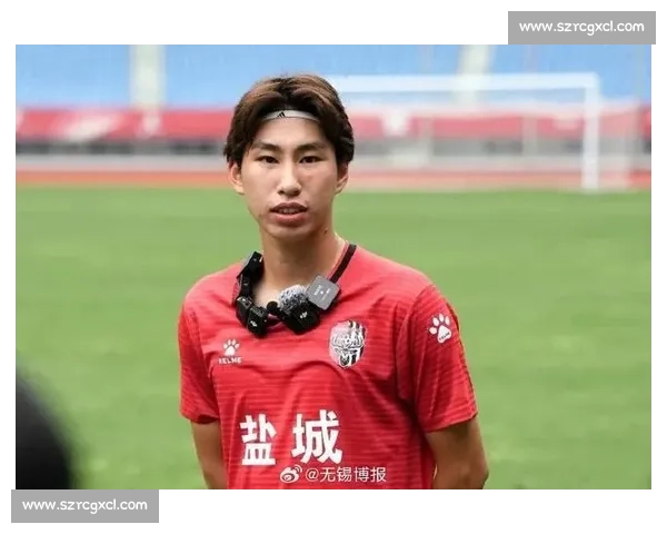 苏超巅峰对决在即!阿力太平山顶送祝福给泰州南通 苏超巅峰对决在即!阿力太平山顶送祝福给泰州南通